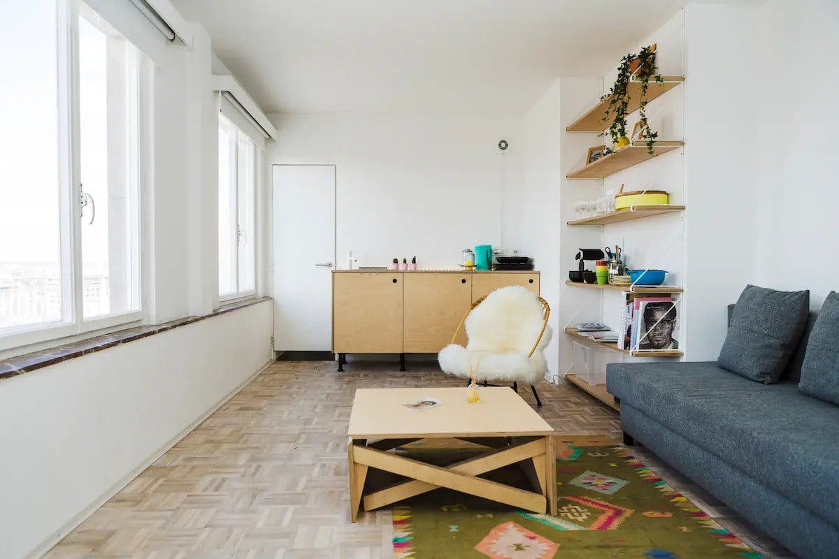 Studio for rent for €890 per month in Saint-Gilles, Rue César Depaepe