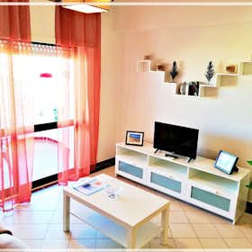 Appartement te huur voor € 840 per maand in Portimão, Rua Manuel Soares de Campos