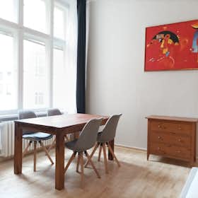 Apartment for rent for €1,600 per month in Berlin, Aachener Straße
