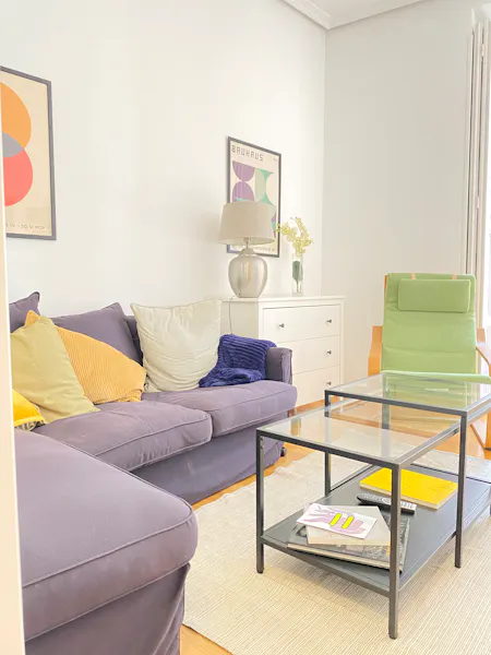 23 Estudios Street, Madrid - in Madrid