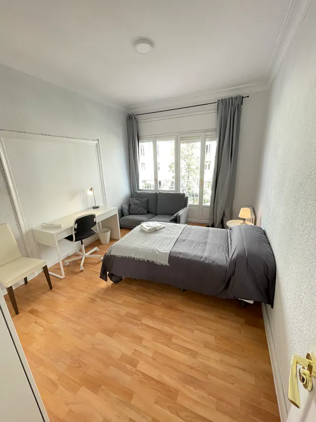 Private room in Calle Amado Nervo, Madrid (1287910) room image 1