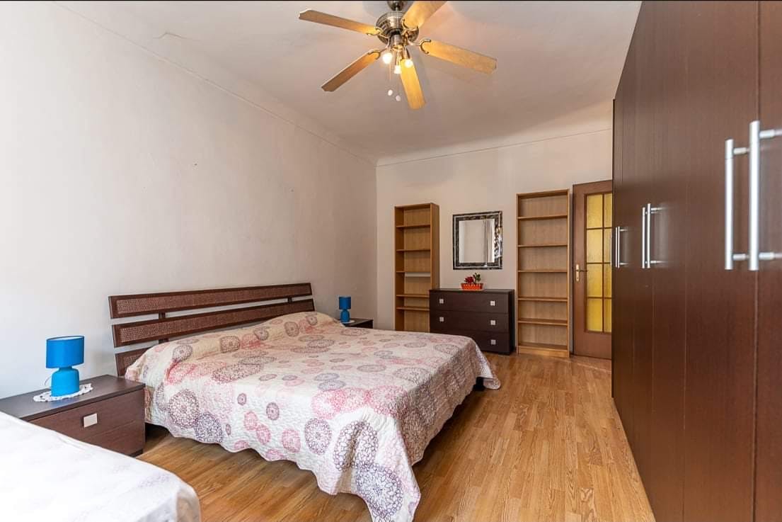 Double room Turin, 1 bed, 22m² — photo 1