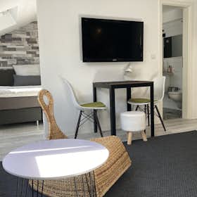 Wohnung for rent for 1.890 € per month in Saarbrücken, Bismarckstraße
