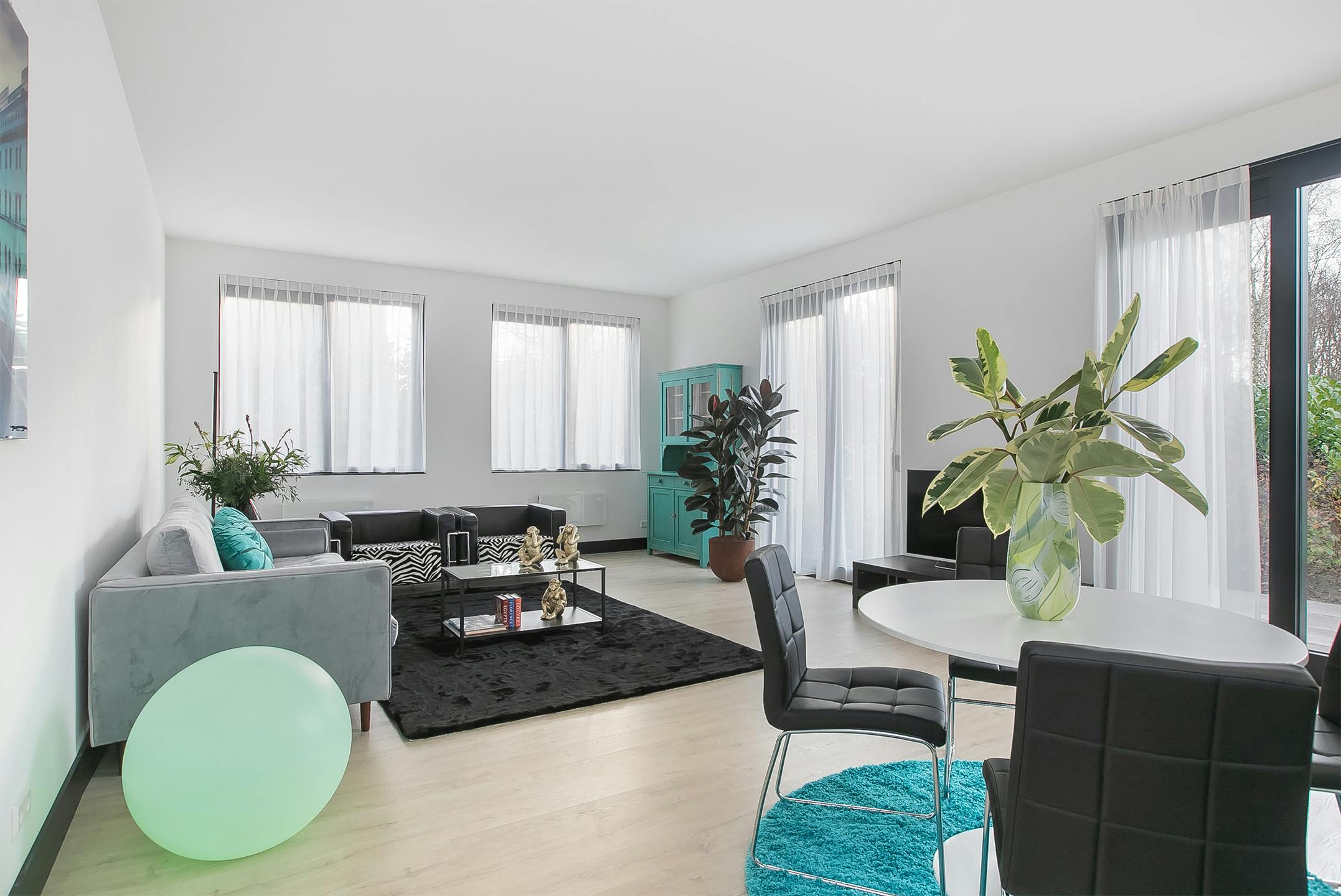 Apartment for rent for €2,400 per month in Almere Stad, Stamerbos