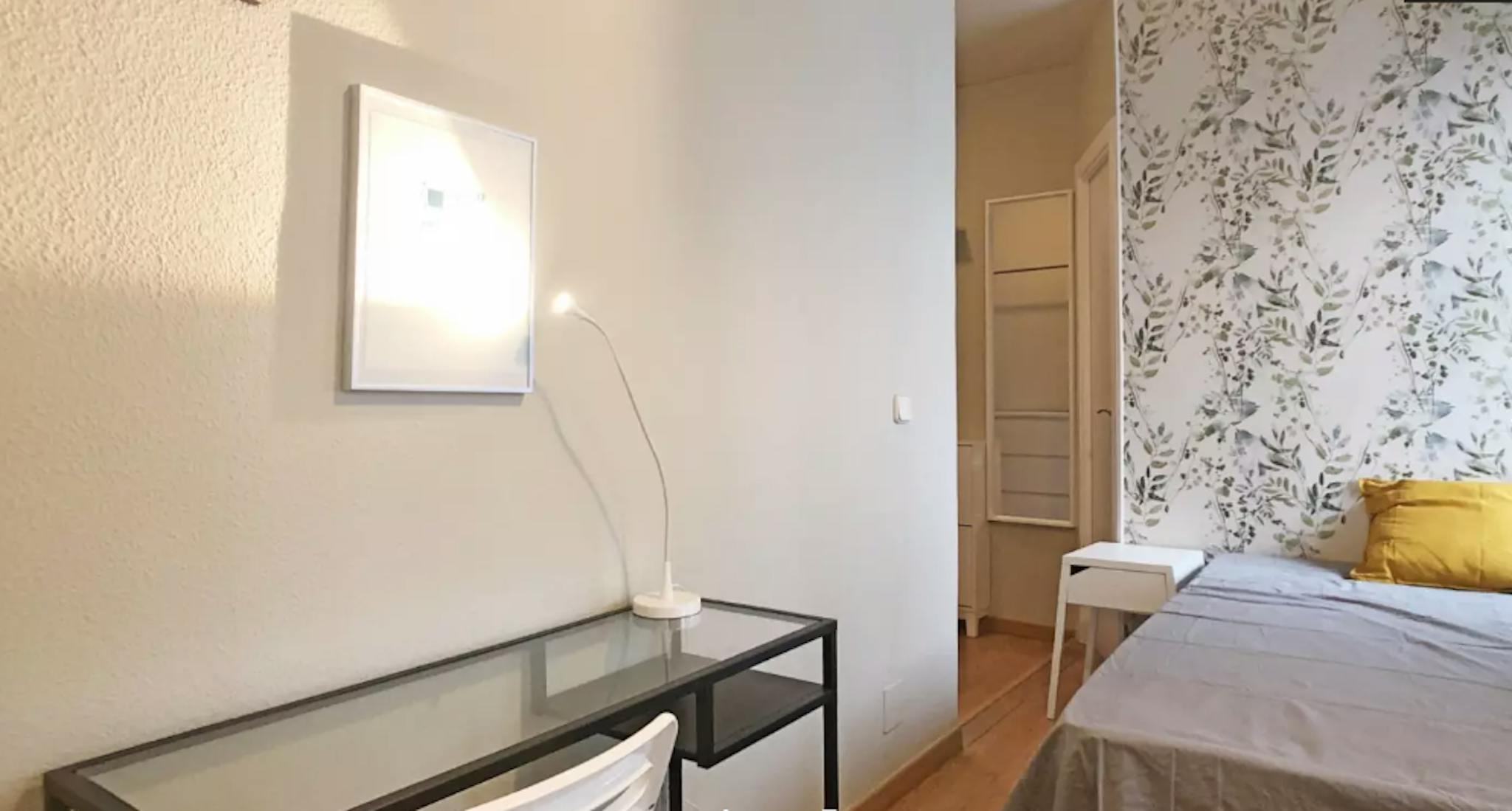 Calle de Edgar Neville, Madrid preview