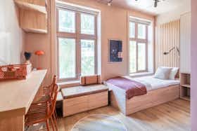 Studio for rent for NOK 14,999 per month in Oslo, Steenstrups gate