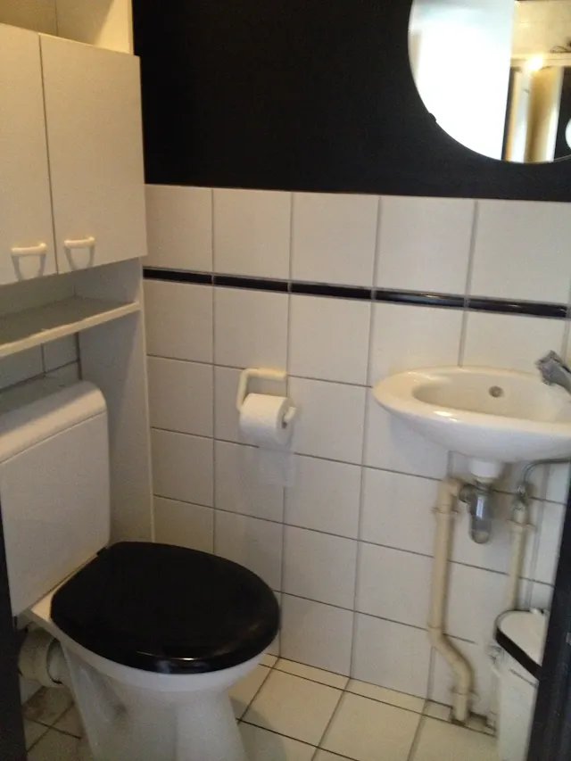 Shared room in Boulevard Anspach, Brussels (1289343) room image 1
