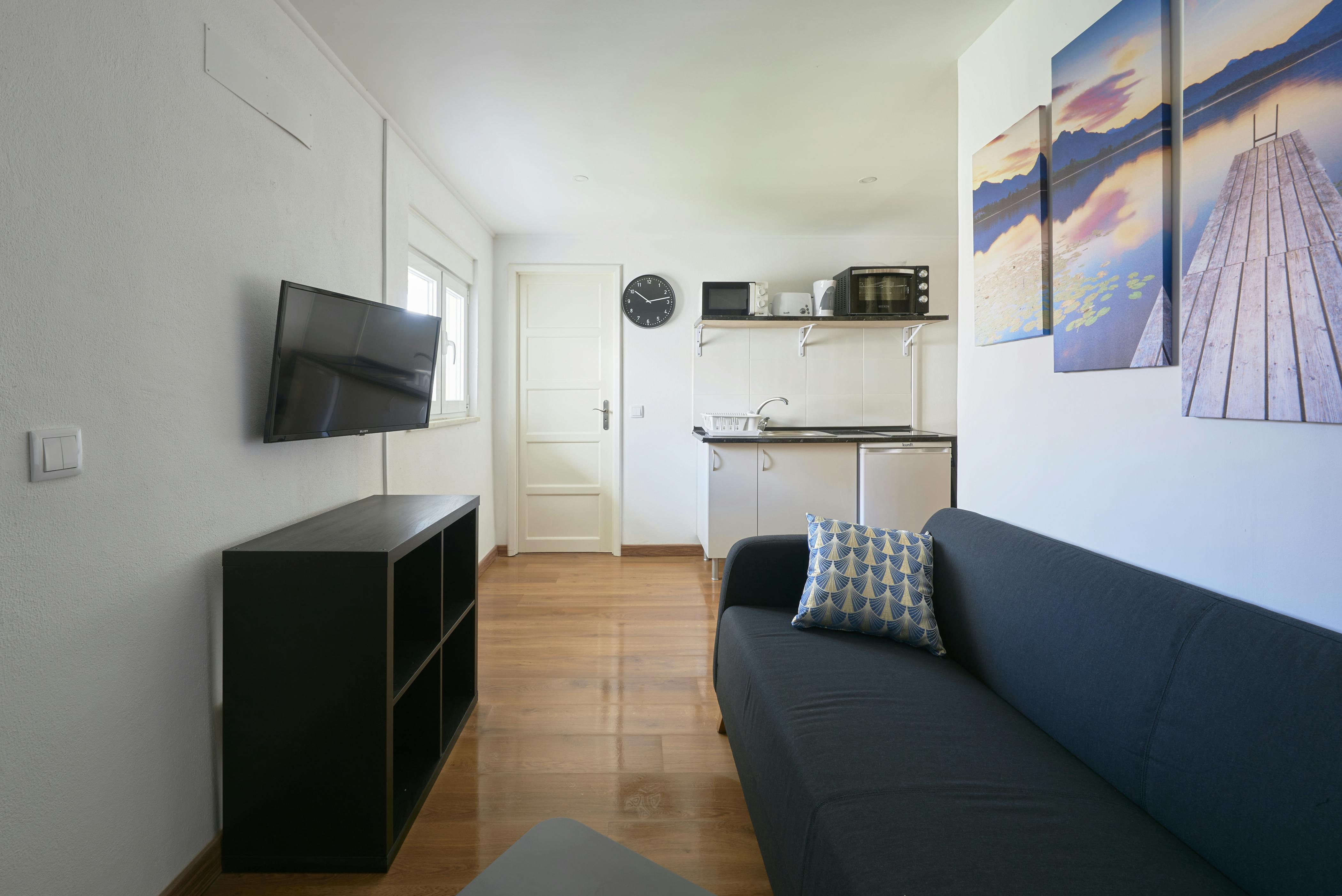 Студия сдается в аренду за 1 050 € в месяц в Lisbon, Rua Carlos Malheiro Dias