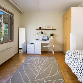 Private room for rent for €679 per month in Helsinki, Radiokatu