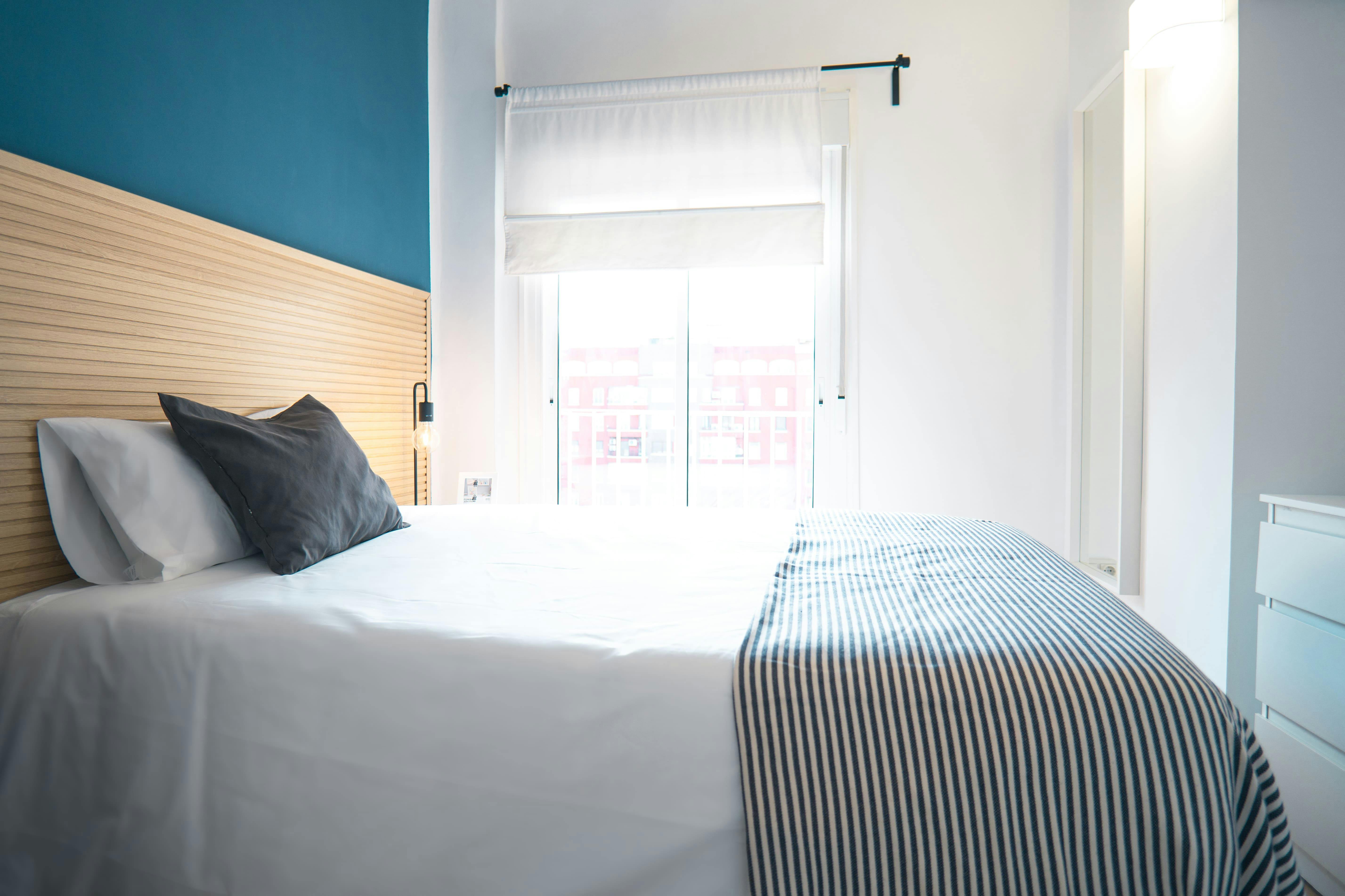 Calle de Francisco Silvela, Madrid preview