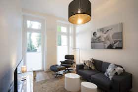 Wohnung zu mieten für 1.350 € pro Monat in Essen, Witteringstraße