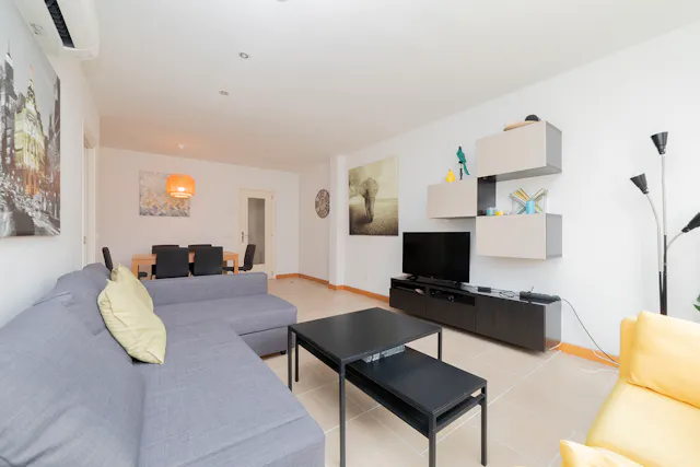2-Bedroom Apartment in Calle de la Ribera de Curtidores, Madrid (1290994) room image 1