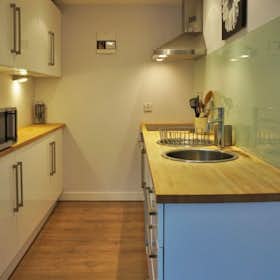 Appartamento in affitto a 2.000 £ al mese a Leeds, Cross York Street