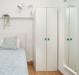 Carrer de Còrsega, Barcelona preview