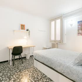 Private room for rent for €696 per month in Barcelona, Carrer del Rosselló