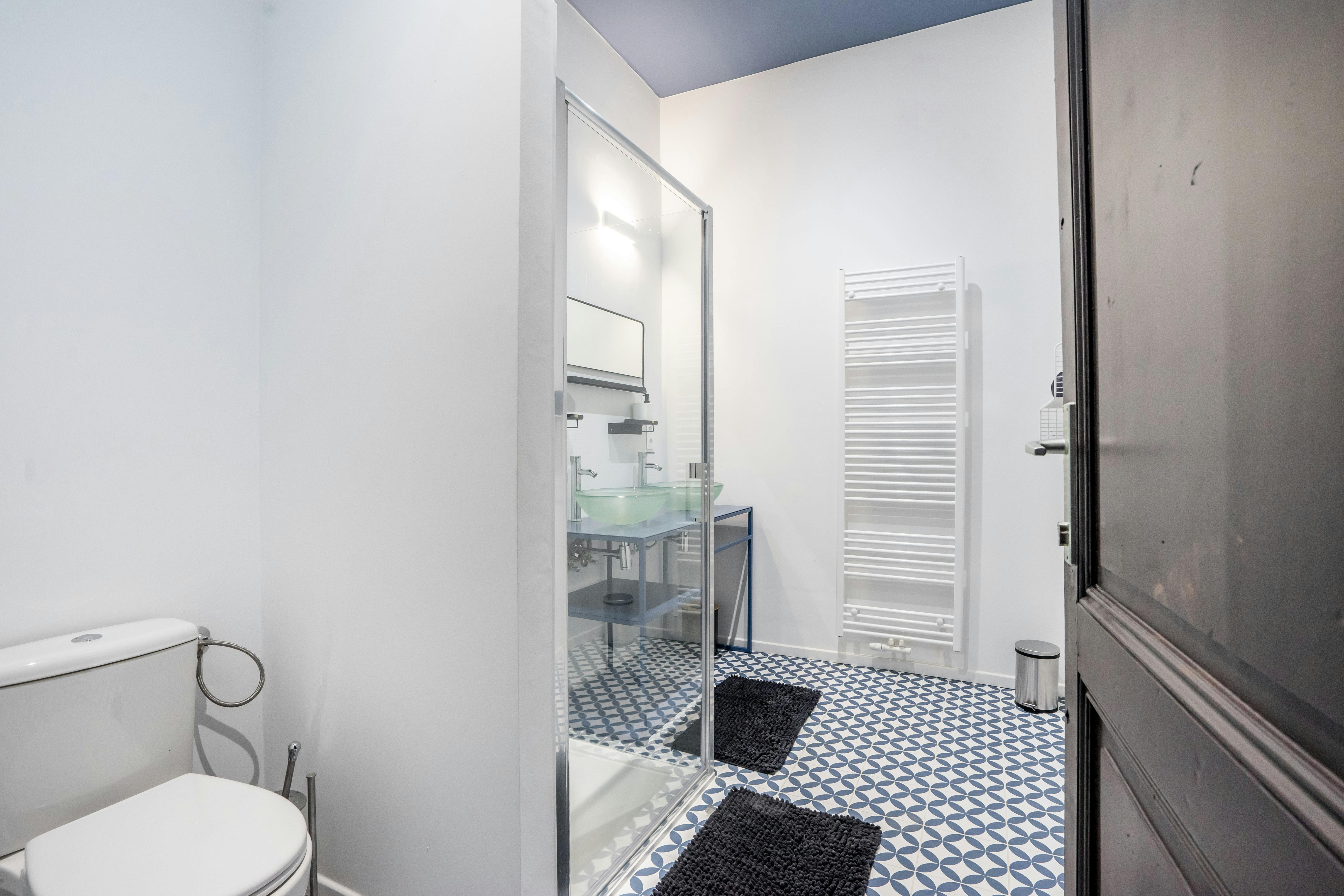 Apartment Charleroi, 700m² — photo 4