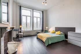 Приватна кімната за оренду для 625 EUR на місяць у Charleroi, Rue Willy Ernst
