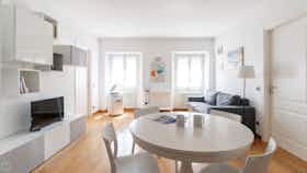Appartement te huur voor € 1.498 per maand in San Remo, Via Gaudio