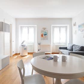 Apartamento en alquiler por 1450 € al mes en San Remo, Via Gaudio