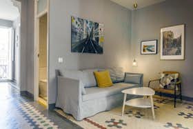 Apartment for rent for €2,438 per month in Valencia, Calle Visitación