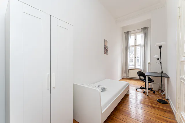 Private room in Kantstraße, Berlin (1295170) room image 1