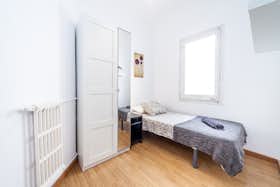 Отдельная комната сдается в аренду за 749 € в месяц в Barcelona, Carrer del Bruc
