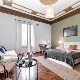 Private room for rent for €963 per month in Barcelona, Gran Via de les Corts Catalanes