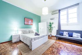 Private room for rent for €831 per month in Barcelona, Gran Via de les Corts Catalanes