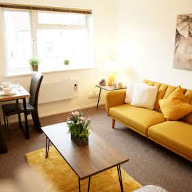 Mieszkanie do wynajęcia za 3014 GBP miesięcznie w mieście Broadstairs, Percy Avenue
