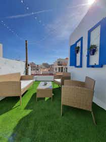 Квартира сдается в аренду за 1 500 € в месяц в Almería, Calle Lope de Vega