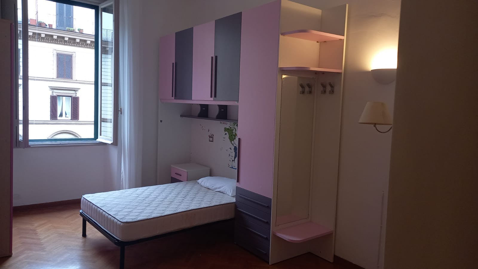 Private room in Via Paolo Emilio, Rome (1297946) room image 2