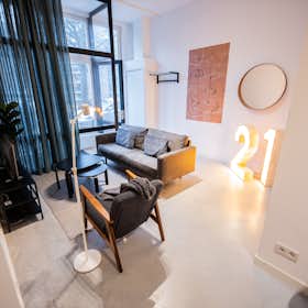 Apartment for rent for €3,500 per month in Rotterdam, Lombardkade