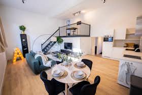Квартира сдается в аренду за 3 500 € в месяц в De Bilt, Essenkamp