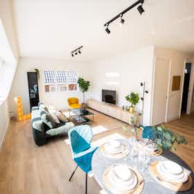 Appartement te huur voor € 3.200 per maand in De Bilt, Essenkamp