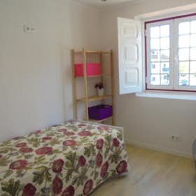Private room for rent for €410 per month in Almada, Rua da Costa