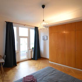 Private room for rent for €600 per month in Schaerbeek, Auguste Reyerslaan