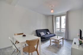 Apartment for rent for €1,539 per month in Paris, Rue Boissieu