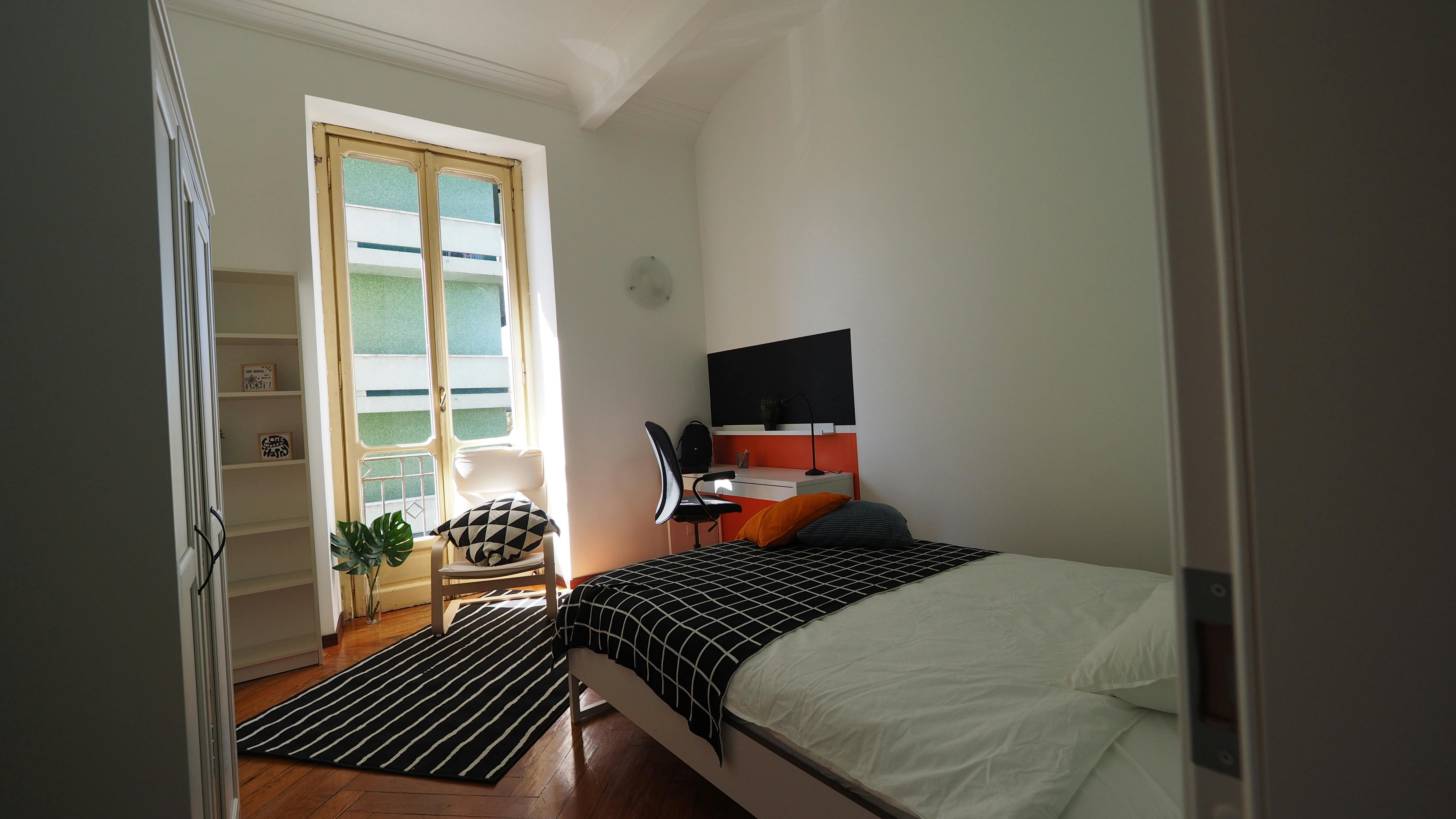 Corso Galileo Ferraris, Turin preview