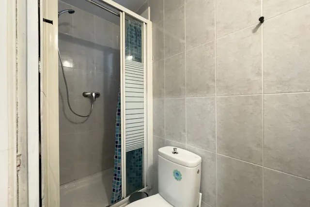 Private room in Carrer Nou de la Rambla, Barcelona (1300876) room image 6