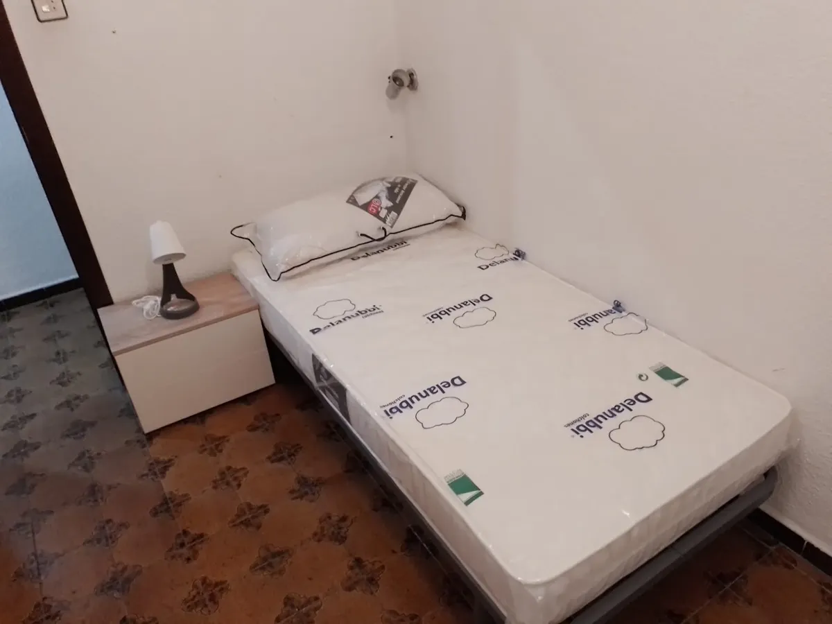 Private room in Avinguda de Pérez Galdós, Valencia (1301439) ROOM