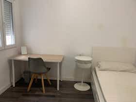 Pokój prywatny do wynajęcia za 225 € miesięcznie w mieście Castelló de la Plana, Carrer del Doctor Roux