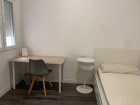Private room for rent for €225 per month in Castelló de la Plana, Carrer del Doctor Roux
