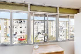 Private room for rent for €205 per month in Jerez de la Frontera, Avenida de Blas Infante