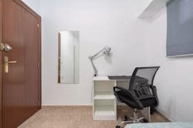 Приватна кімната за оренду для 225 EUR на місяць у Castelló de la Plana, Carrer d'Herrero
