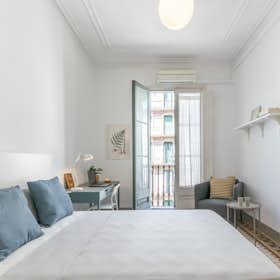 Private room for rent for €856 per month in Barcelona, Carrer del Rosselló