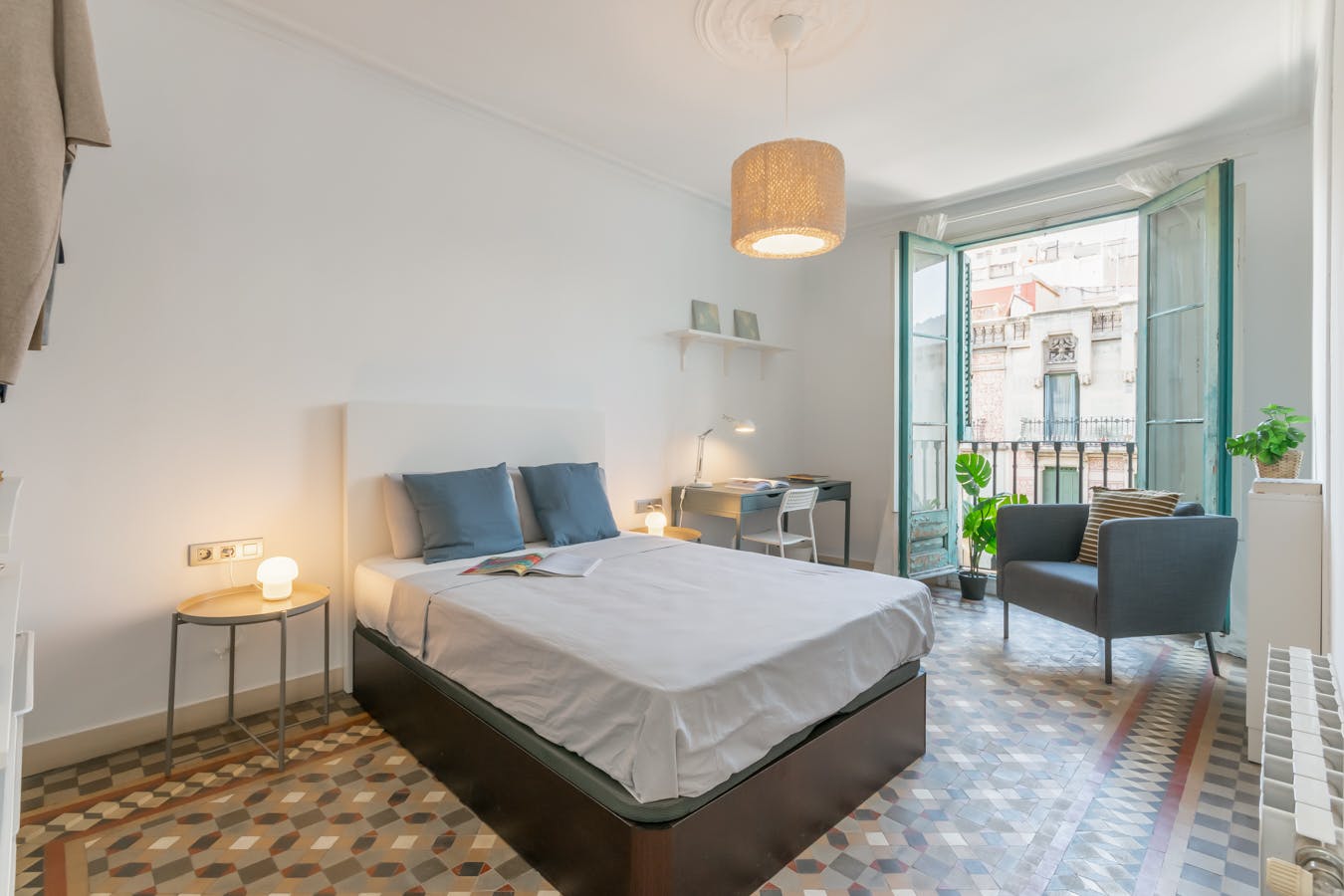Private room for rent for €910 per month in Barcelona, Carrer del Rosselló
