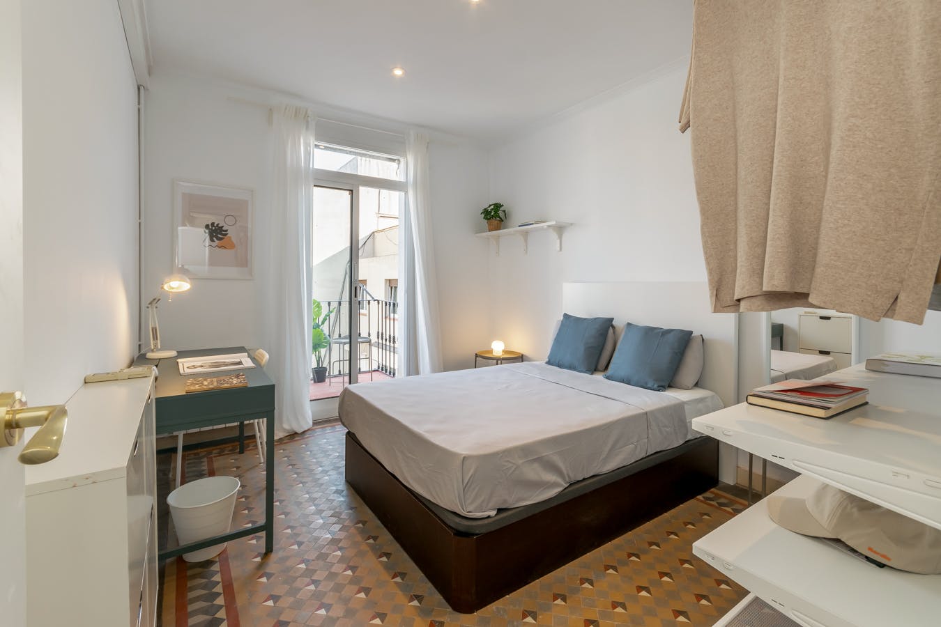 Private room for rent for €856 per month in Barcelona, Carrer del Rosselló