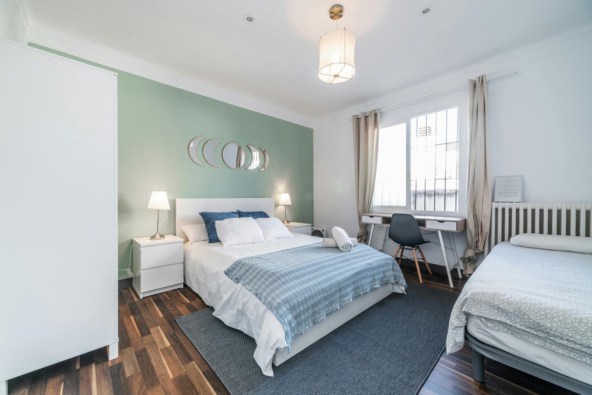 Private room for rent for €975 per month in Barcelona, Avinguda Diagonal