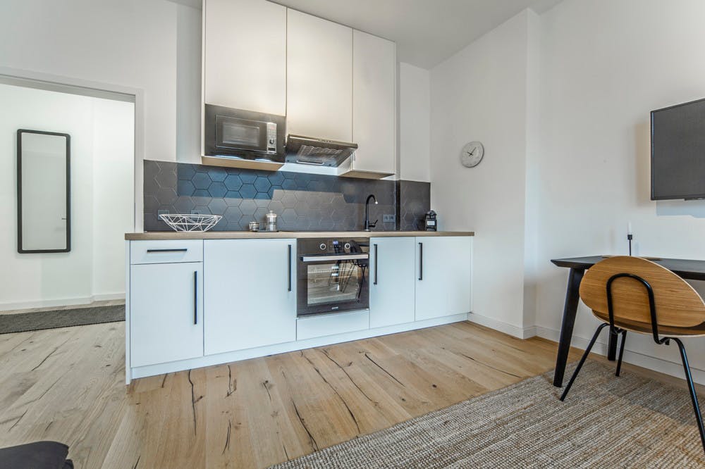 1-Bedroom Apartment in Sonnenstraße, Düsseldorf (1302263) room image 10