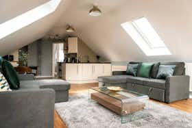 Casa in affitto a 2.220 £ al mese a Coventry, Shilton Lane